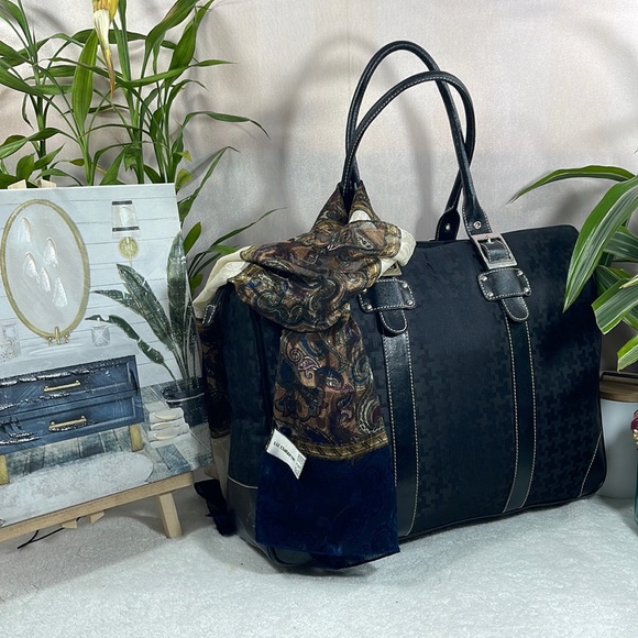 “Things Remembered” Black Fabric Tote - Picture 1 of 10